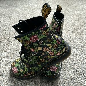Dr. Martens 1460 Floral Bloom